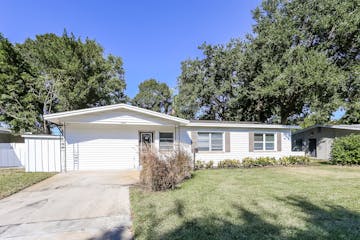 7941 23rd Ave N St Petersburg, FL 33710